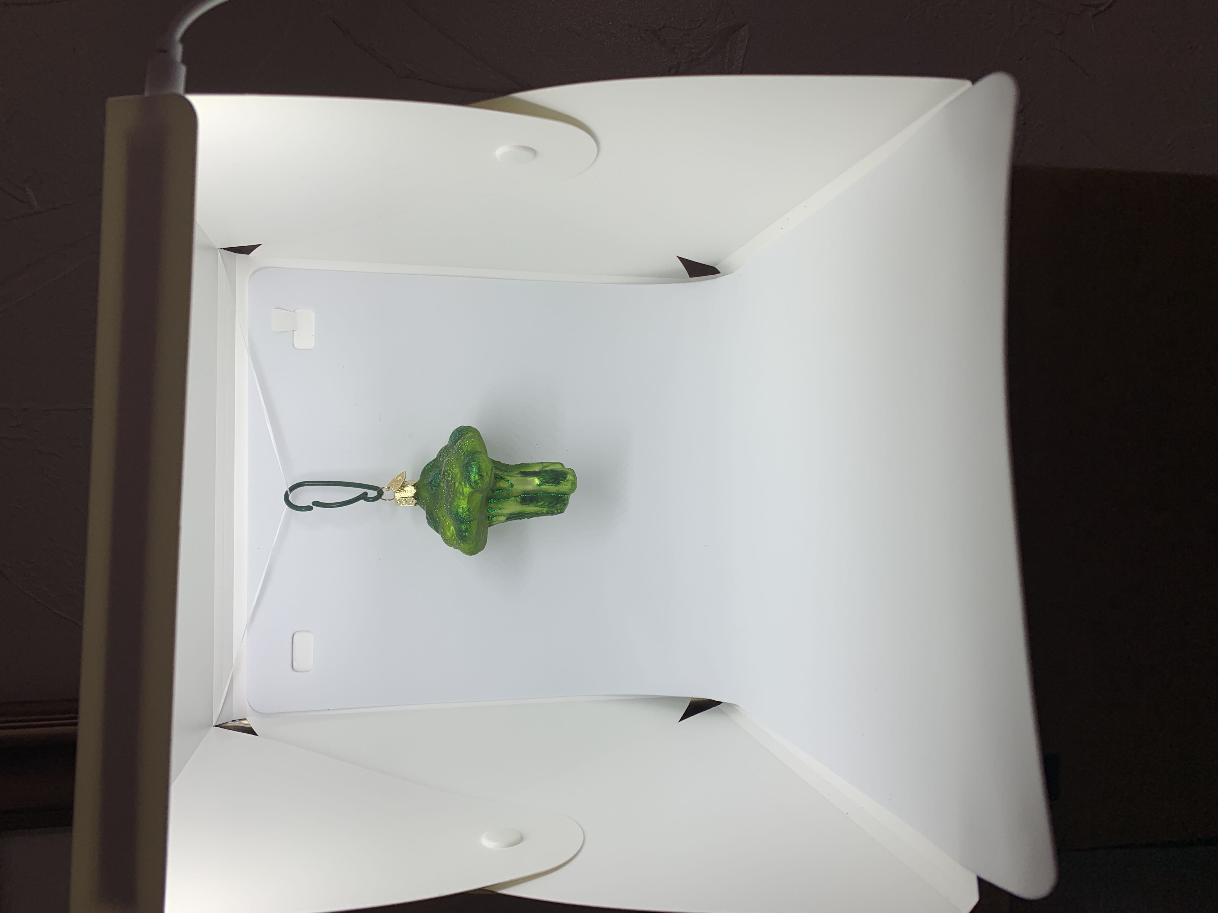 Broccoli  ornament collectible - Main Image 2