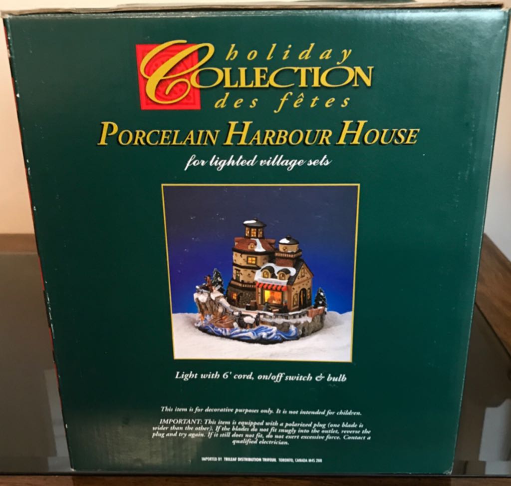 Harbour House - Christmas Village (Christmas Decor) ornament collectible [Barcode 684036103432] - Main Image 2