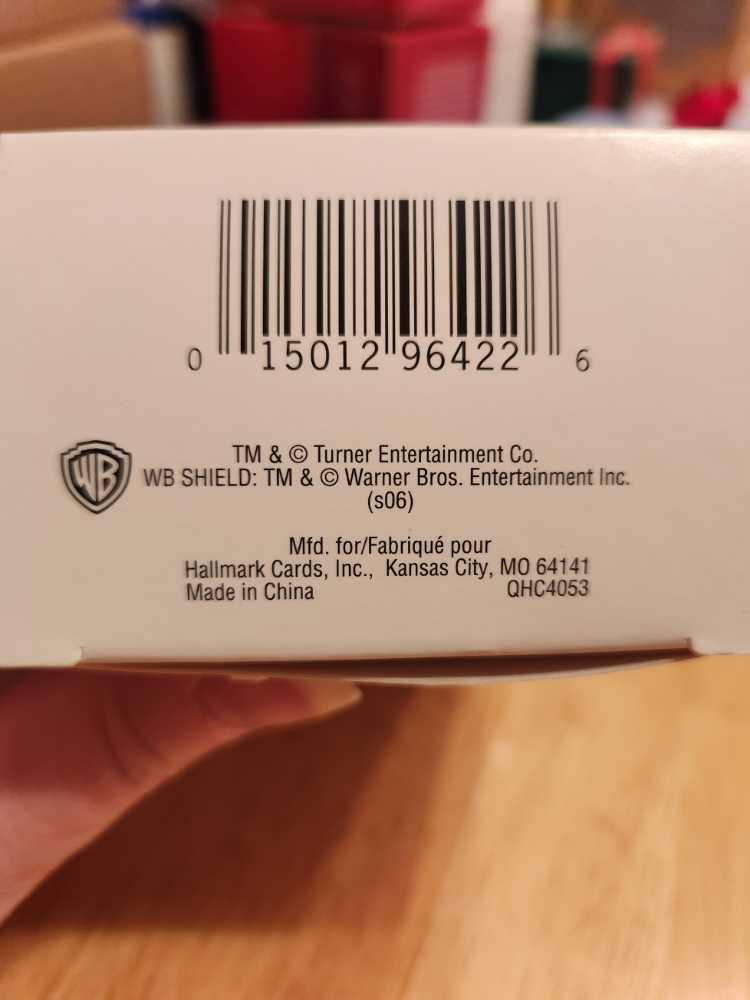 A Christmas Story | The Bunny Suit - Mom (A Christmas Story) ornament collectible [Barcode 015012964226] - Main Image 4