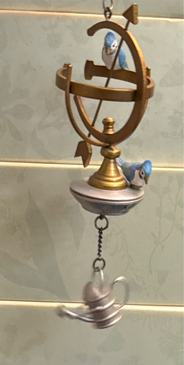 A Place In The Sun - Natures Sketchbook (Marjolein’s Garden) ornament collectible [Barcode 015012726961] - Main Image 4