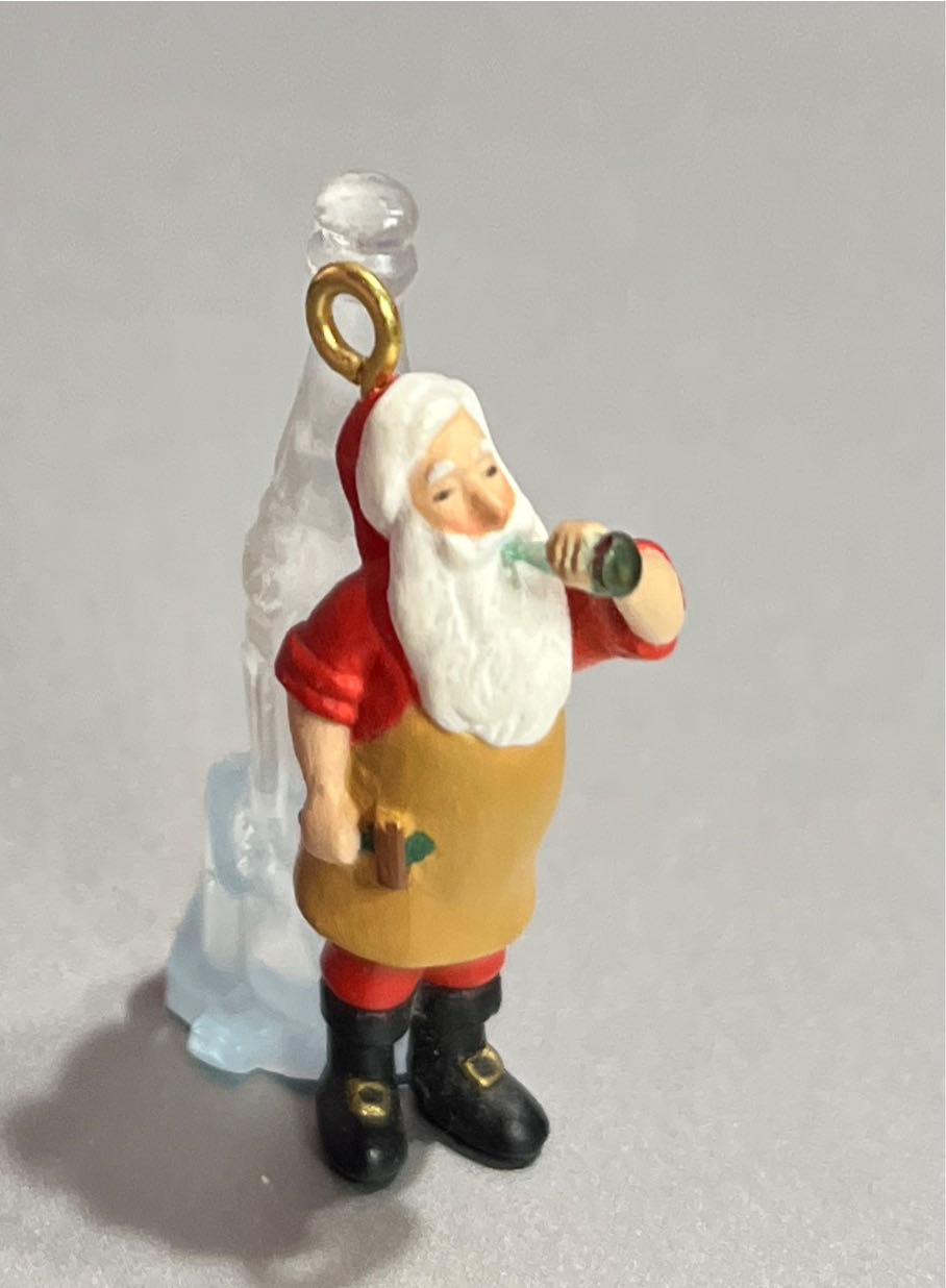 Ice Cold Coca Cola - Coca-Cola Santa (Miniature) ornament collectible [Barcode 015012375220] - Main Image 3