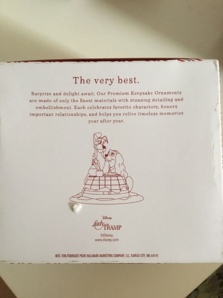 A Beautiful Night - Disney Lady And The Tramp (Disney) ornament collectible [Barcode 763795404902] - Main Image 2