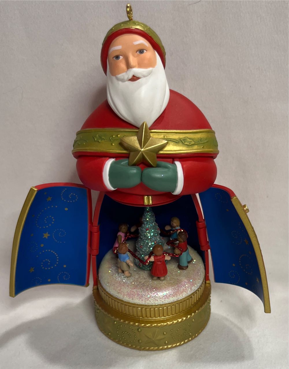Santa Music Box - Santa (Santa) ornament collectible [Barcode 795902984496] - Main Image 3