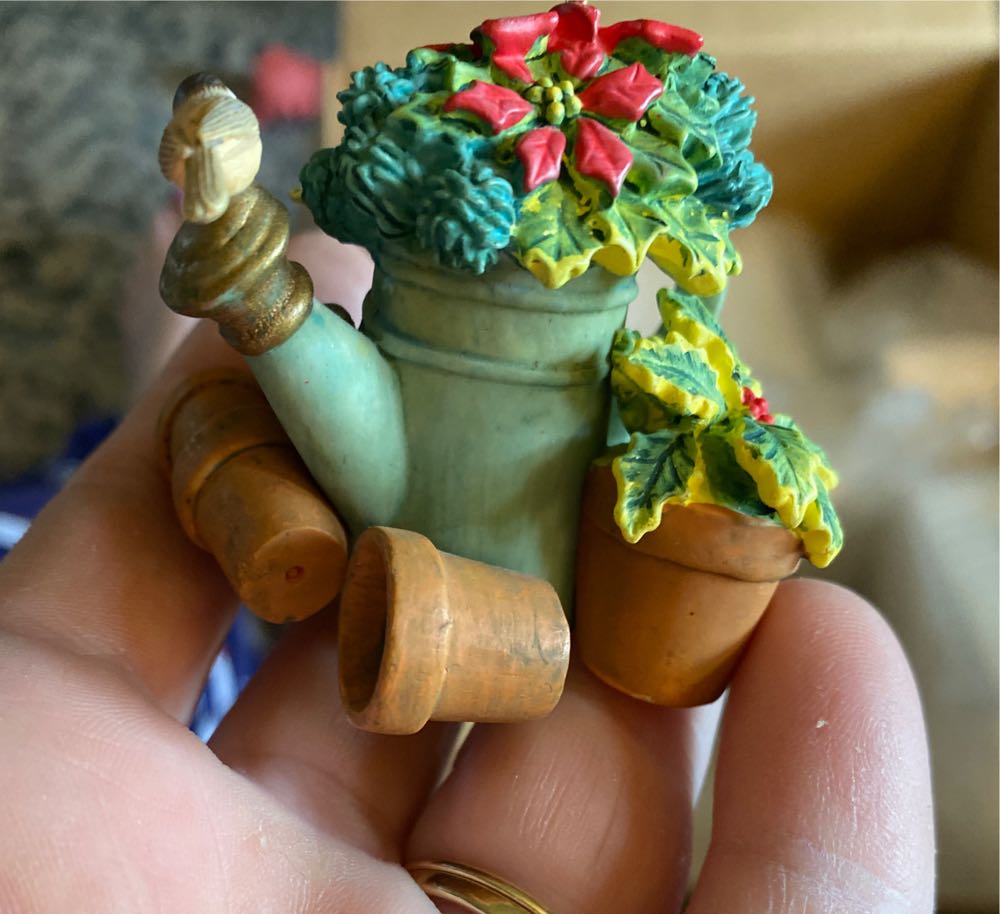 Nature’s Sketchbook - Nature’s Sketchbook (Marjolein Bastin) ornament collectible [Barcode 015012822175] - Main Image 3