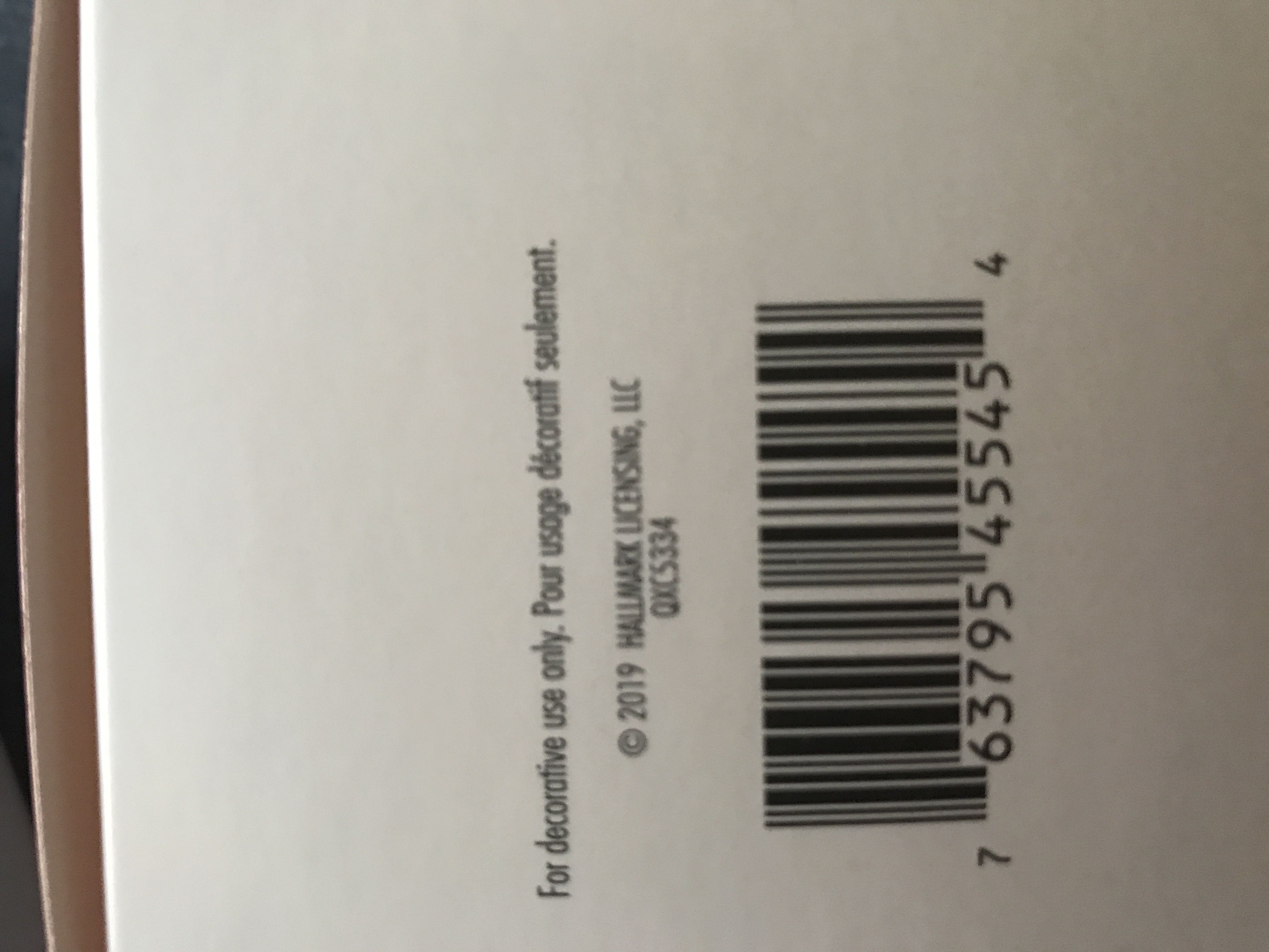 Christmas Window #17 2019, North Pole Creamery - Christmas Windows (17th In Series: North Pole Creamery) ornament collectible [Barcode 763795455454] - Main Image 3