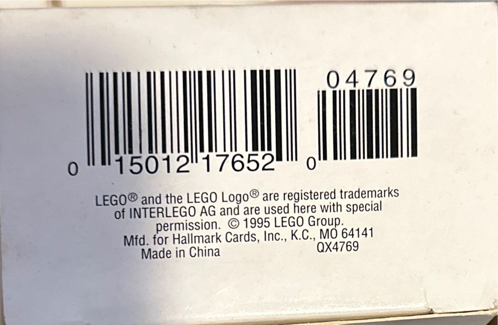 LEGO Fireplace With Santa - Lego (LEGO Holiday Minifigures) ornament collectible [Barcode 015012176520] - Main Image 3