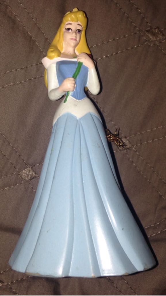 Pillsbury Doughboy With Cookies