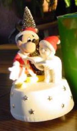 Santa Snoopy Bell Ringer