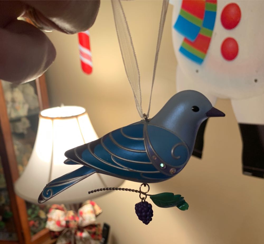 Blue-Gray Tanager - The Beauty Of Birds (Special Edition) ornament collectible [Barcode 763795463350] - Main Image 3