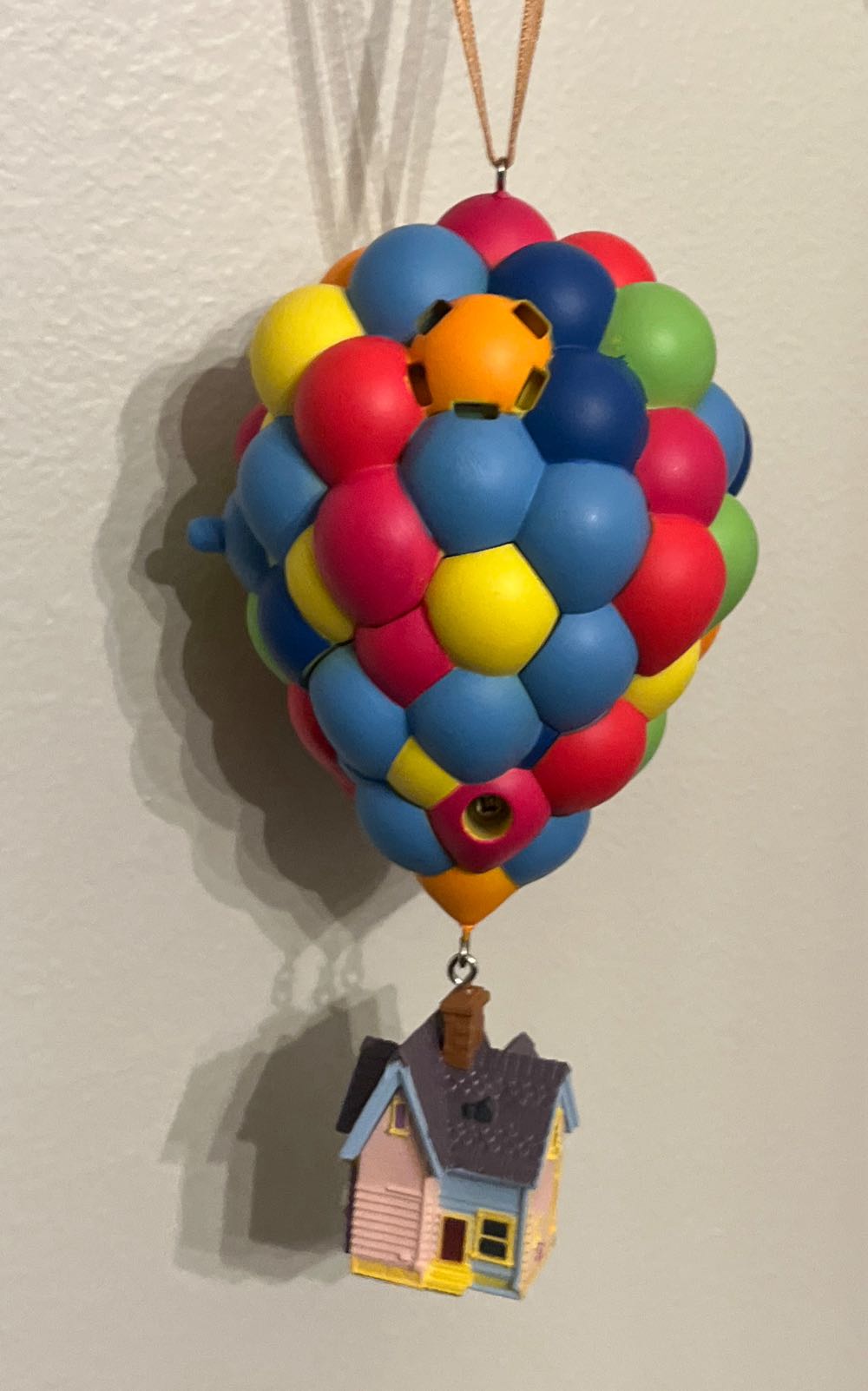 Disney Pixar up - Hot Air Balloon (Up) ornament collectible [Barcode 763795409747] - Main Image 4