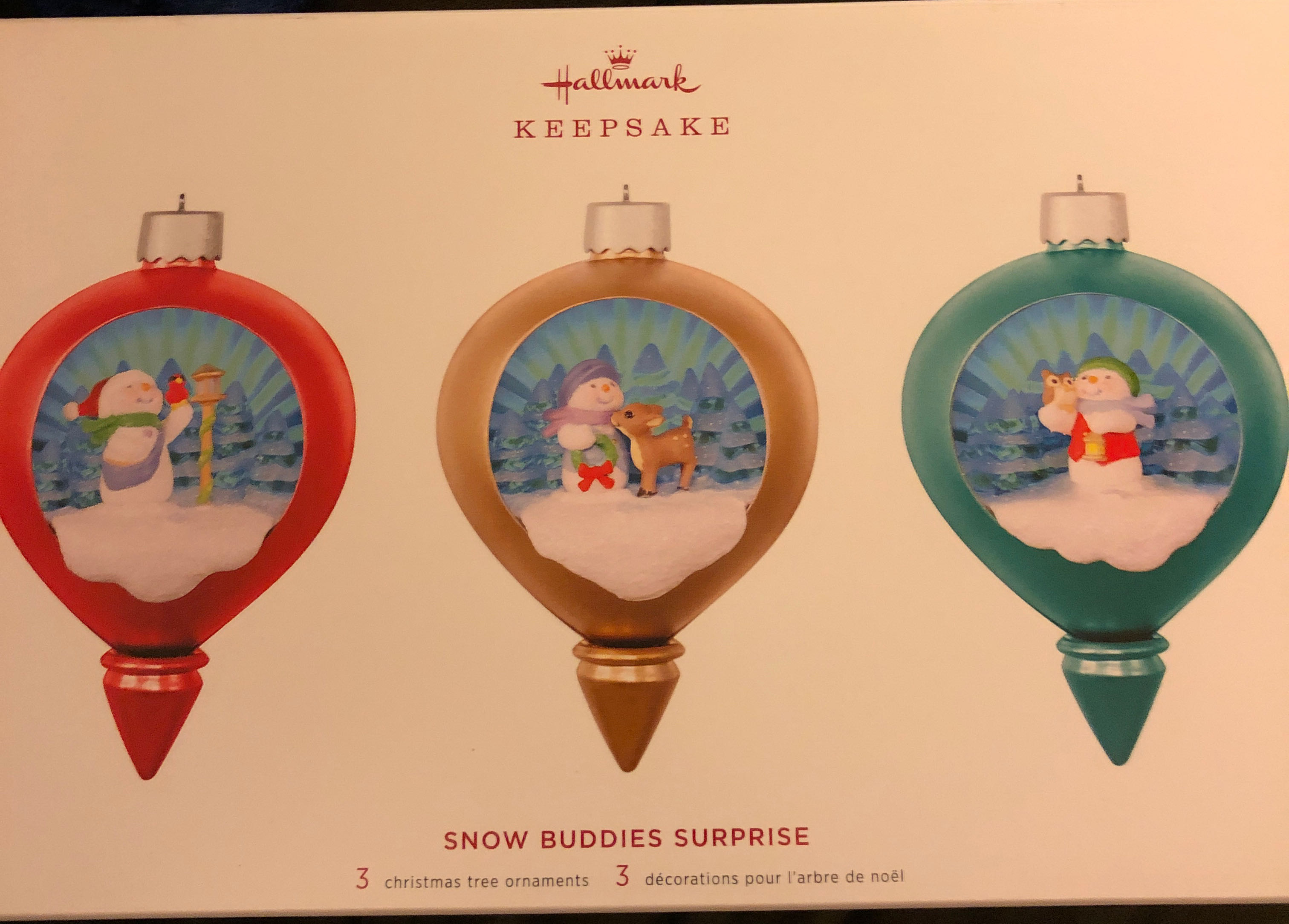 Metal mom and grandma snowflakes