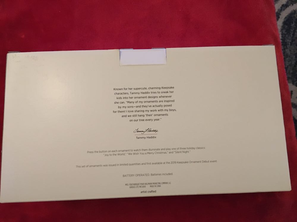 Snow Buddies Surprise - Limited Edition - Snow Buddies Surprise (Magic - Sound) ornament collectible [Barcode 763795447428] - Main Image 2