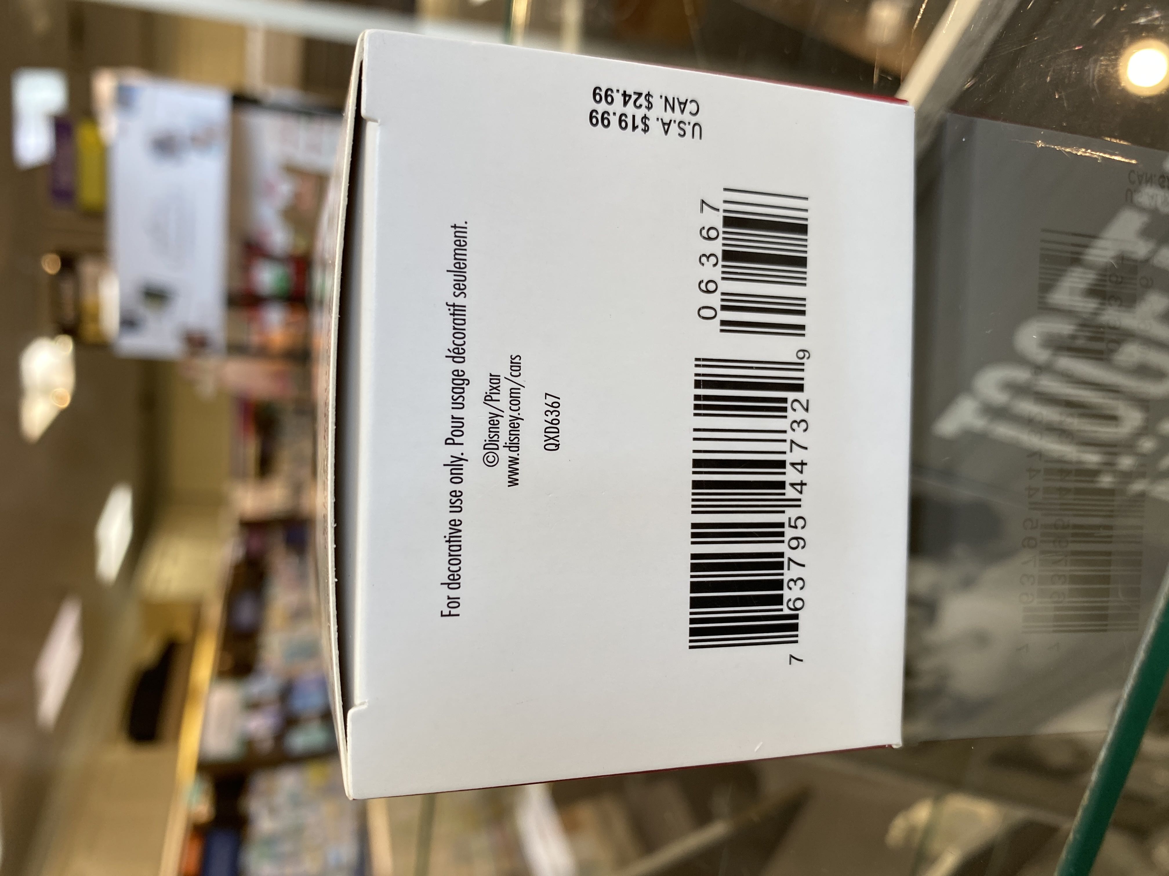 Miss Fritter - Cars 3 (Disney Cars 3) ornament collectible [Barcode 763795447329] - Main Image 2