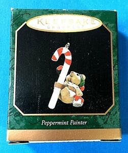 Village Animated Swinging Skeleton