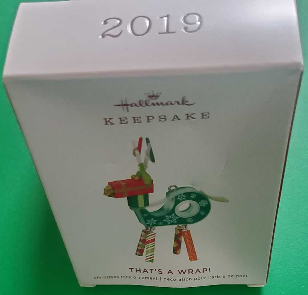 2019 That’s A Wrap - Abstract Reindeer (Wrapping Deer) ornament collectible [Barcode 763795513796] - Main Image 3