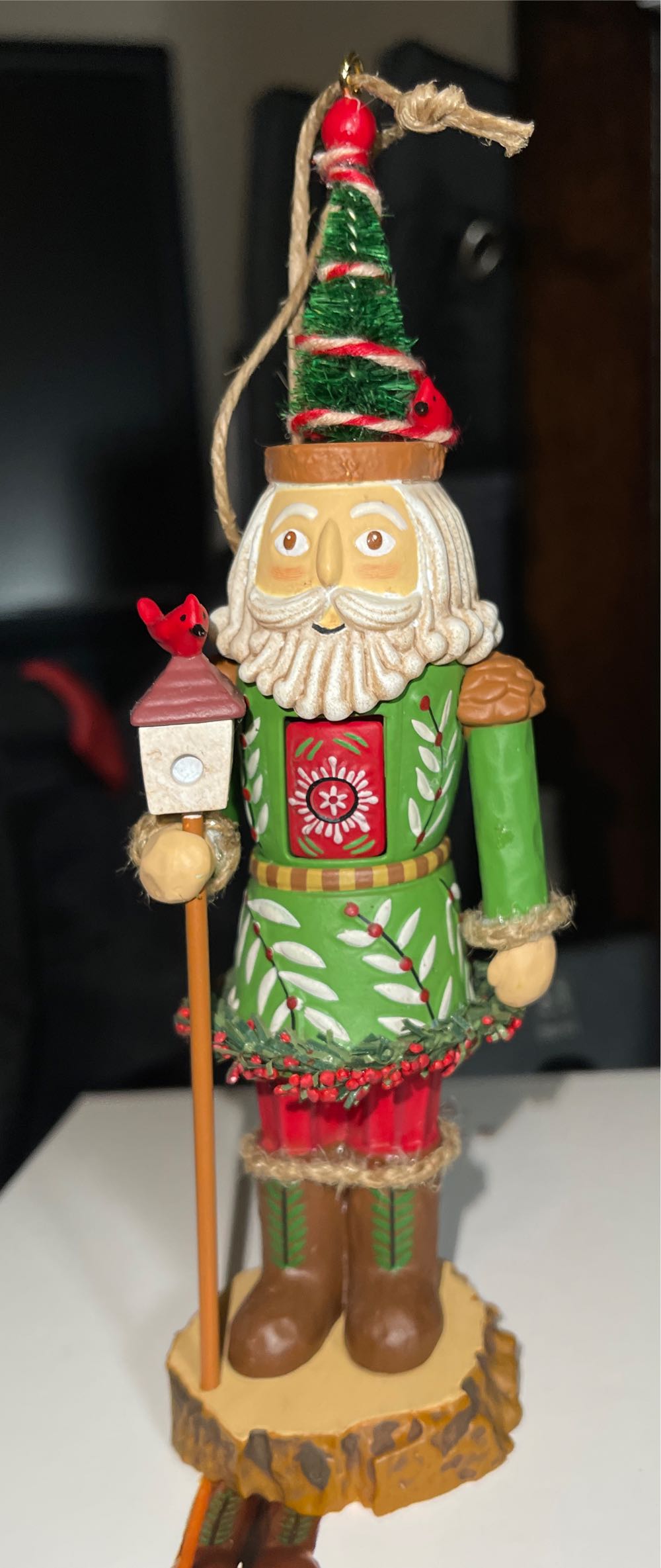 Noble Nutcracker Snowfall Prince - Noble Nutcrackers (Nutcracker) ornament collectible [Barcode 763795456109] - Main Image 4