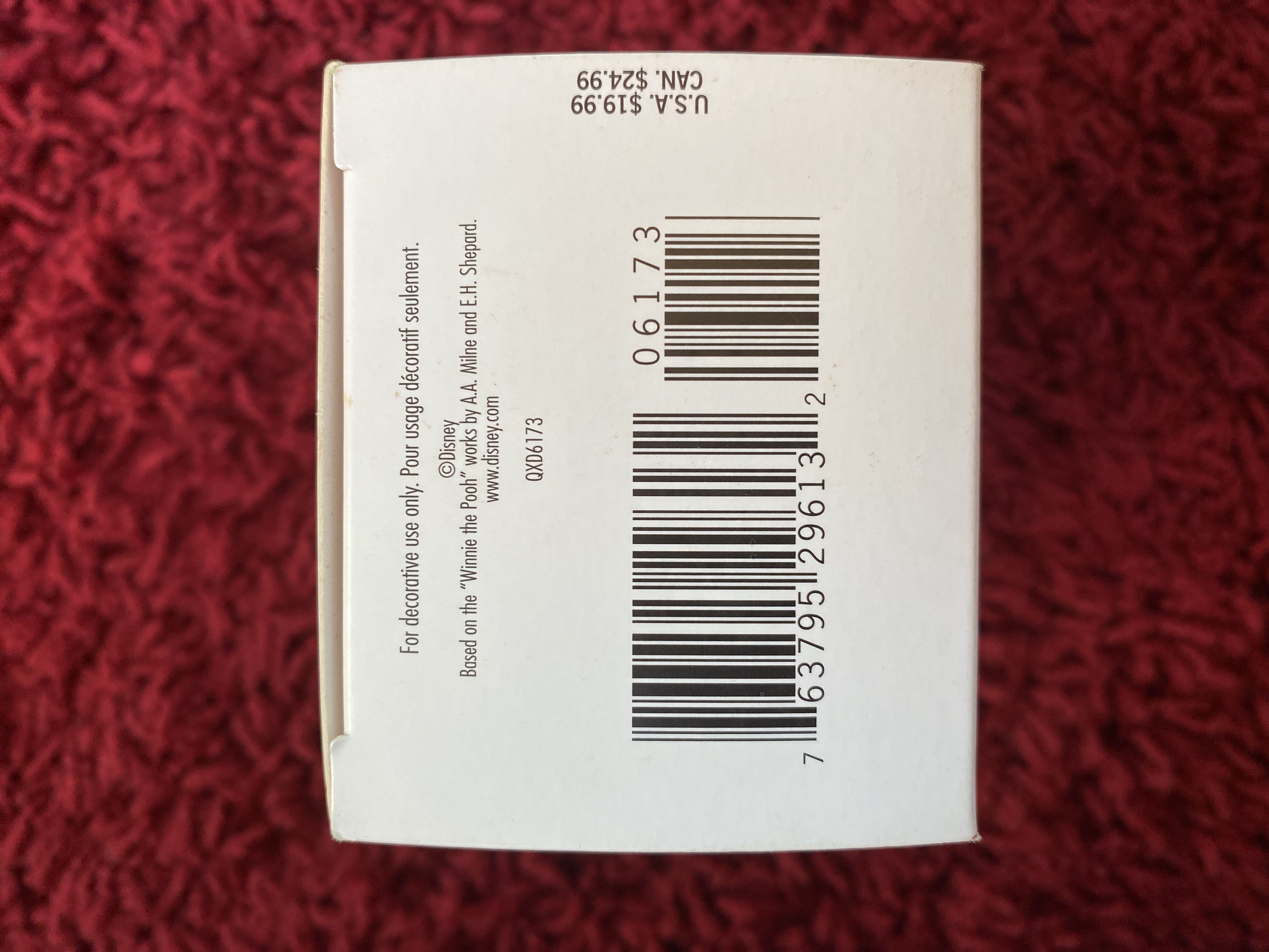 Baby’s First Christmas - Disney (Winnie-the-Pooh) ornament collectible [Barcode 763795296132] - Main Image 4