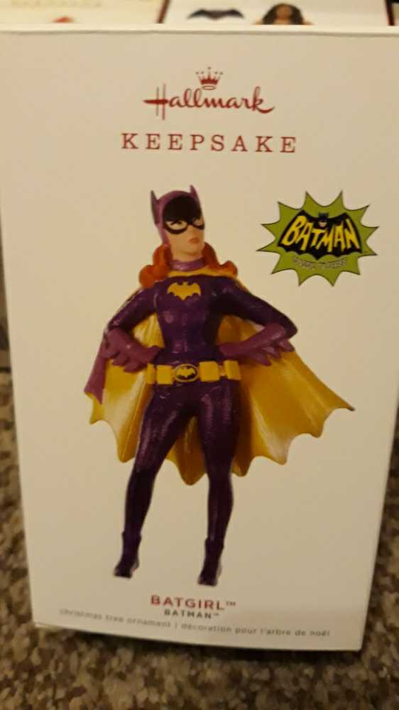 Batman: Batgirl 2019 Ornament - Batman Classic TV Series (Batgirl) ornament collectible [Barcode 763795409693] - Main Image 4