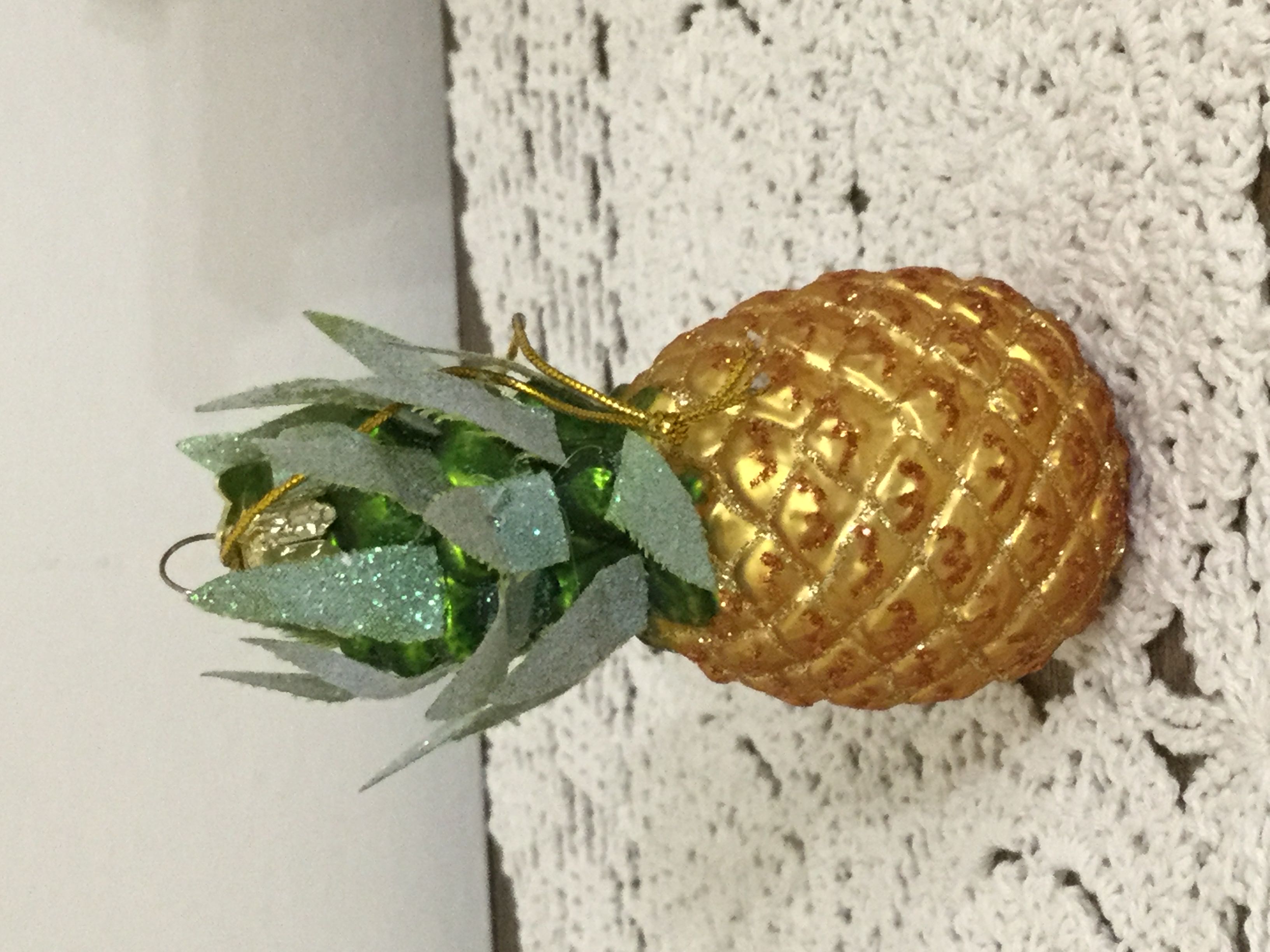 Pineapple  ornament collectible - Main Image 1