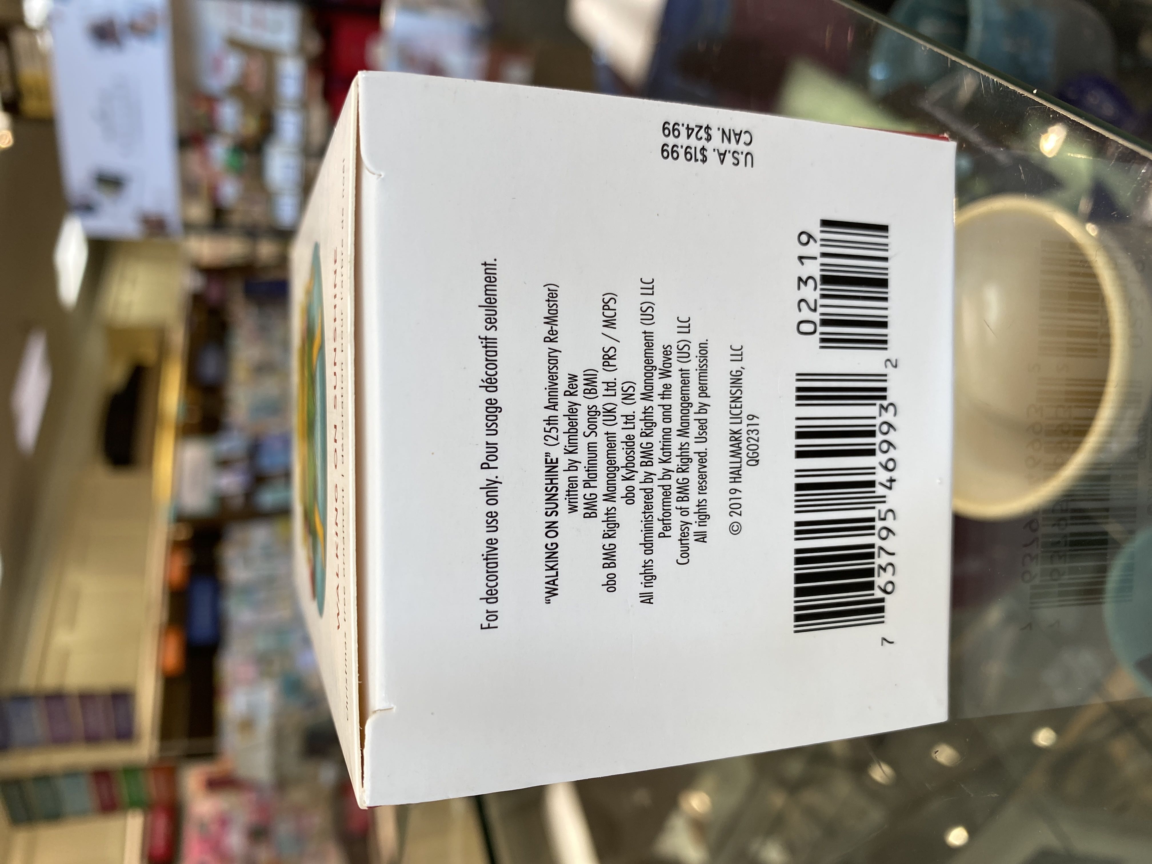 Walking On Sunshine - Summer (Beach) ornament collectible [Barcode 763795469932] - Main Image 2