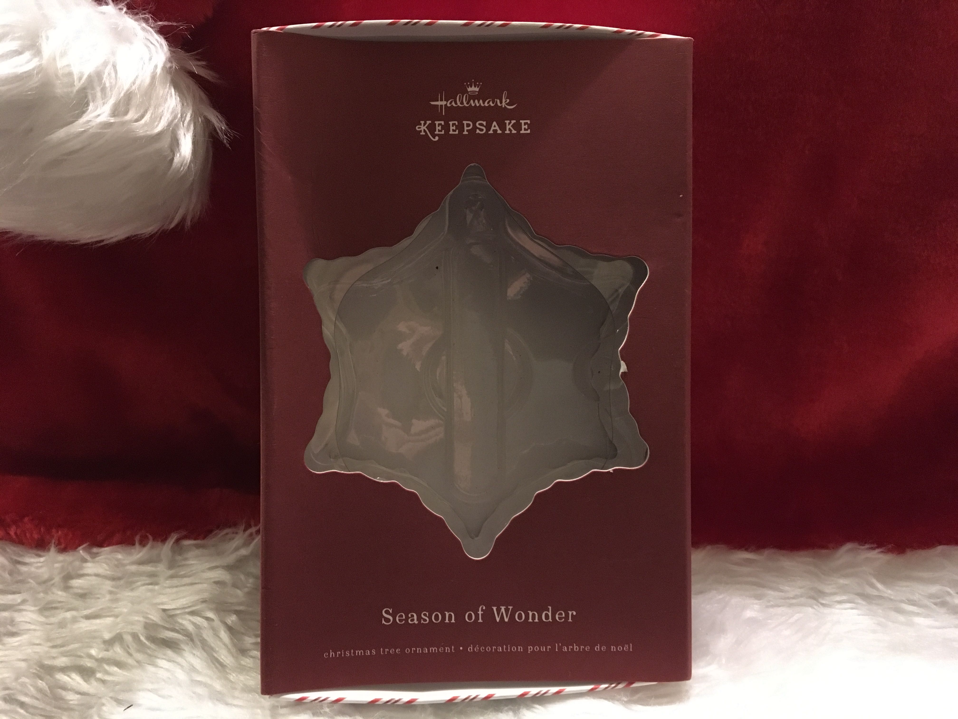 Precious Moments: Girl With Quilt 2005