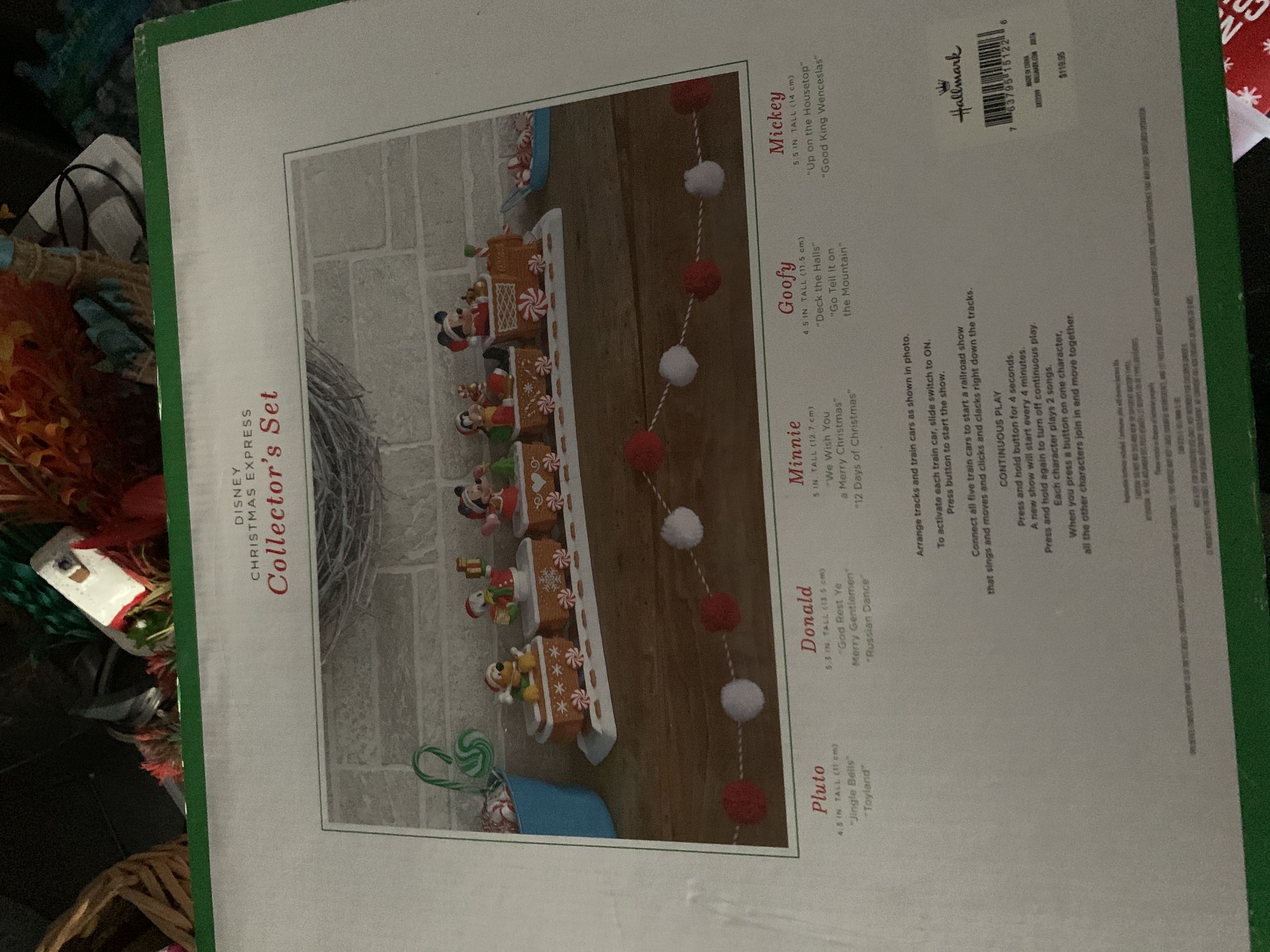 Disney Christmas Express Collector Set - Mickey & Friends (Wireless Sets) ornament collectible [Barcode 763795151226] - Main Image 2