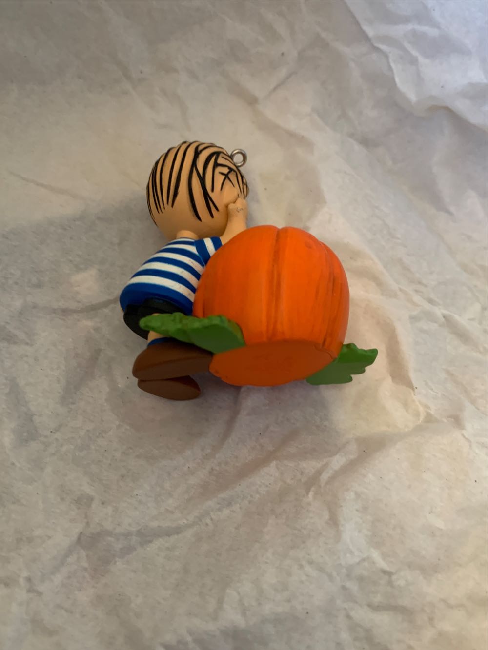 Waiting For The Great Pumpkin - Happiness Is Peanuts All Year Long (3rd In Series) ornament collectible [Barcode 795902345464] - Main Image 4