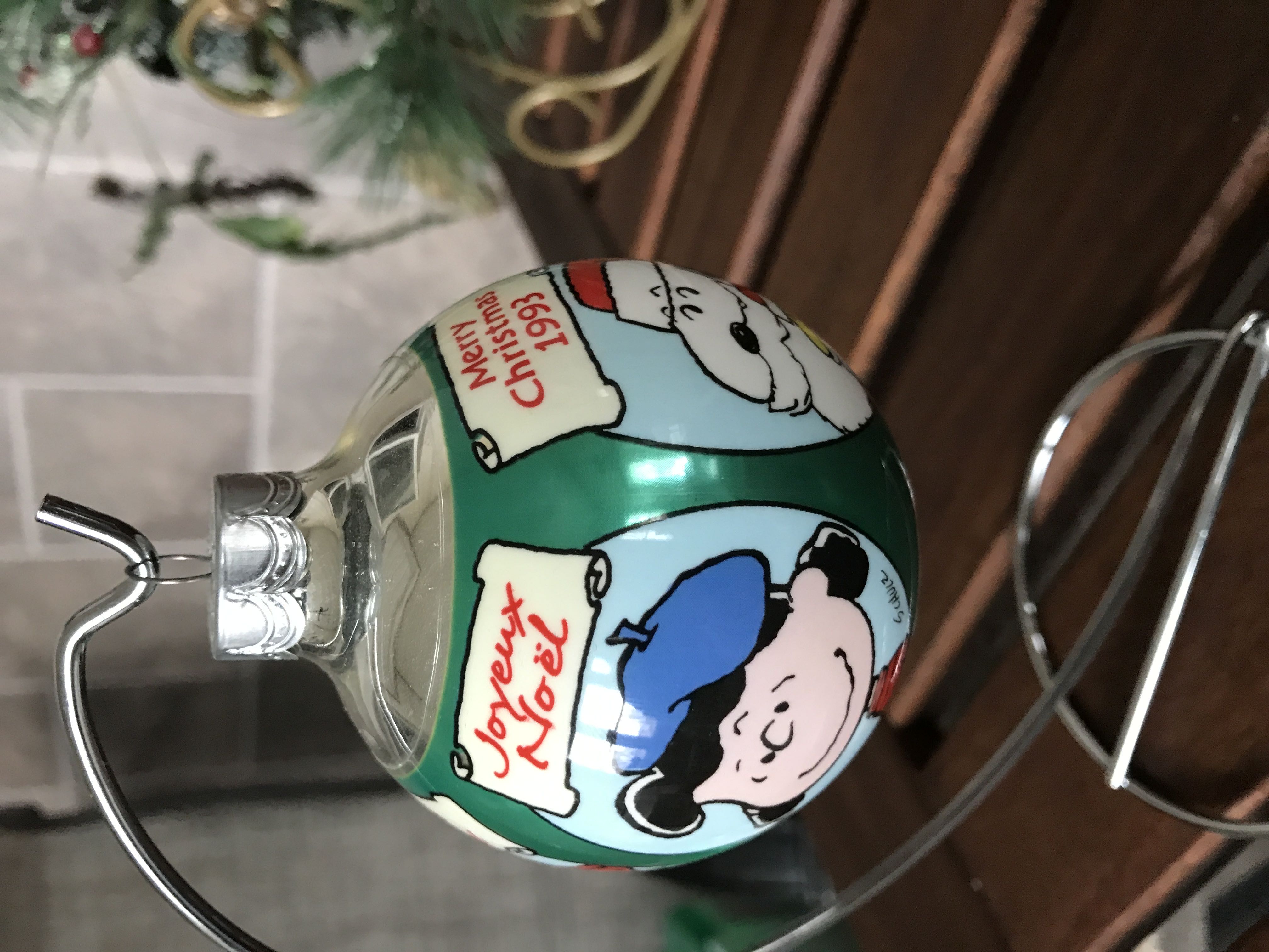 Peanuts Ornament Ball 1993  (Peanuts) ornament collectible - Main Image 3