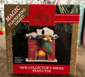Peanuts #1 (Flickering Light ‘91)  (Peanuts) ornament collectible - Main Image 2