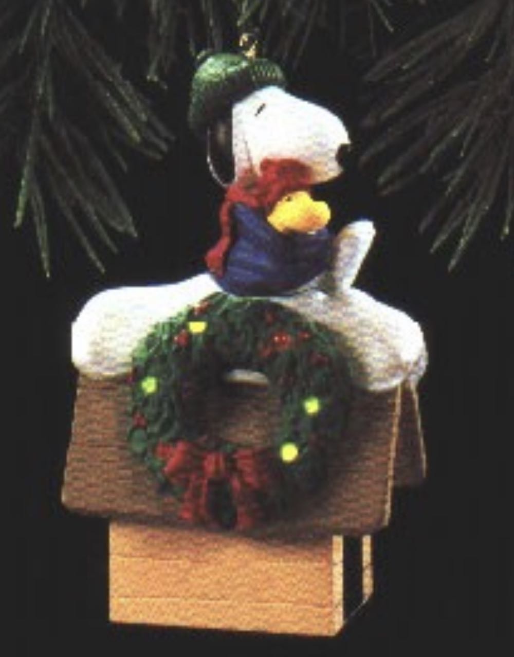 Peanuts 1992 Collectors Series - Peanuts #2 (Snoopy, Woodstock, Christmas) ornament collectible [Barcode 070000027536] - Main Image 4