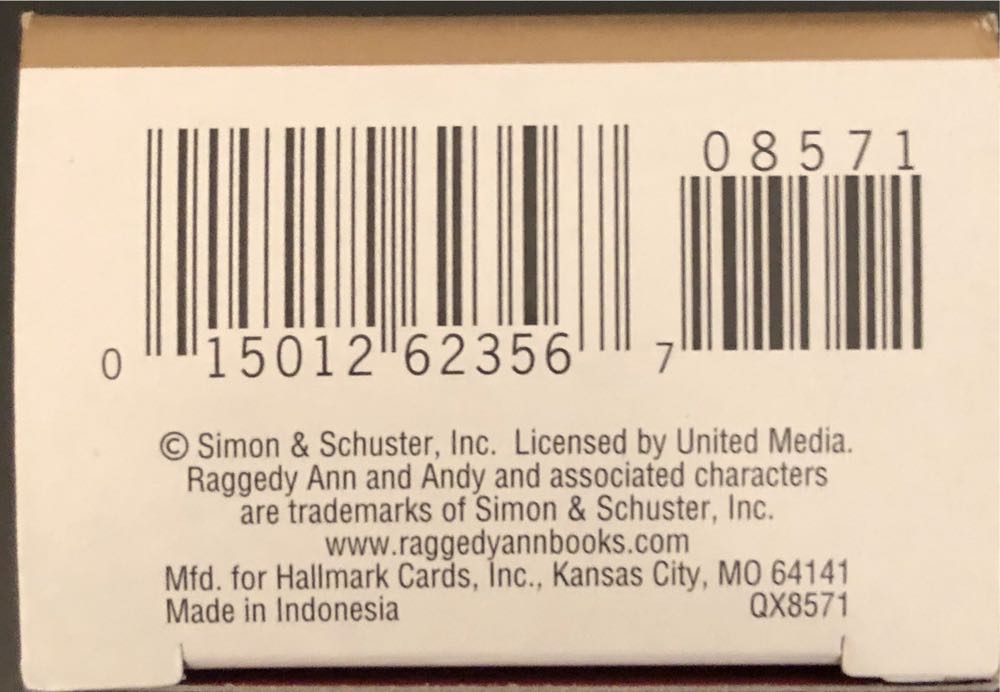 Raggedy Ann - Raggedy Ann and Raggedy Andy (Raggedy Ann & Andy) ornament collectible [Barcode 015012623567] - Main Image 4