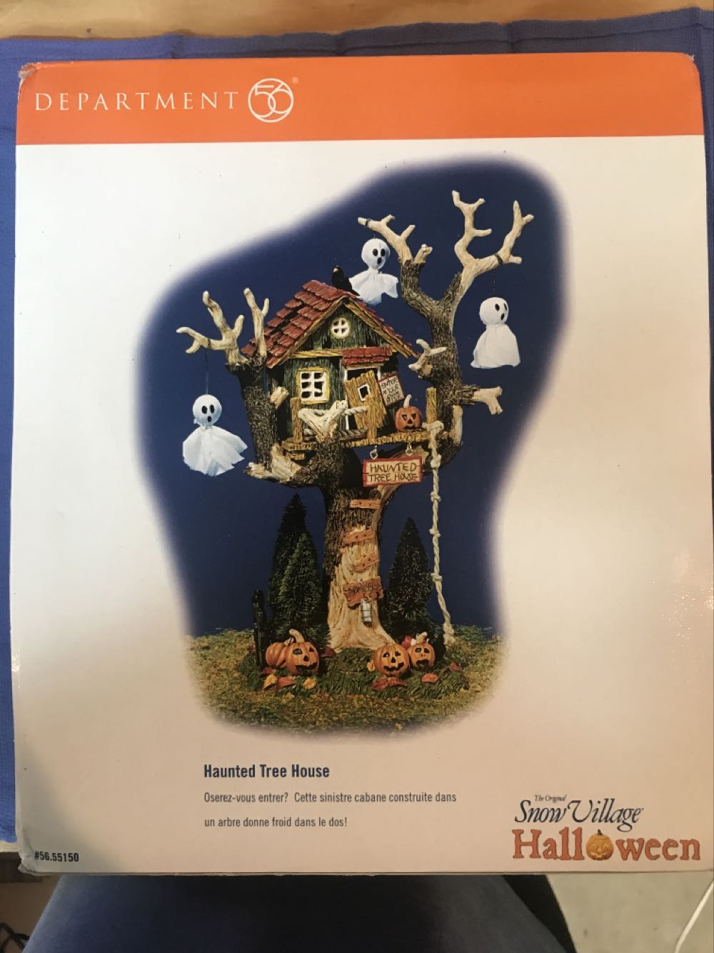 Haunted Tree House - Snow Village Halloween (Halloween) ornament collectible [Barcode 400252737189] - Main Image 1