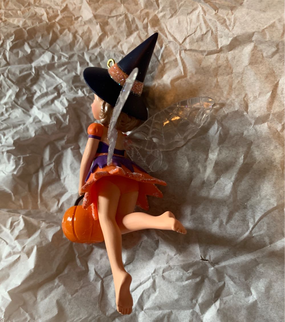 Halloween: Witch Fairy - Fairy Messengers (Halloween) ornament collectible [Barcode 763795600847] - Main Image 4