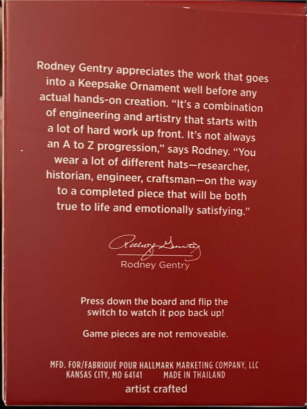 Family Game Night Perfection - Perfection (Hasbro) ornament collectible [Barcode 763795614066] - Main Image 2