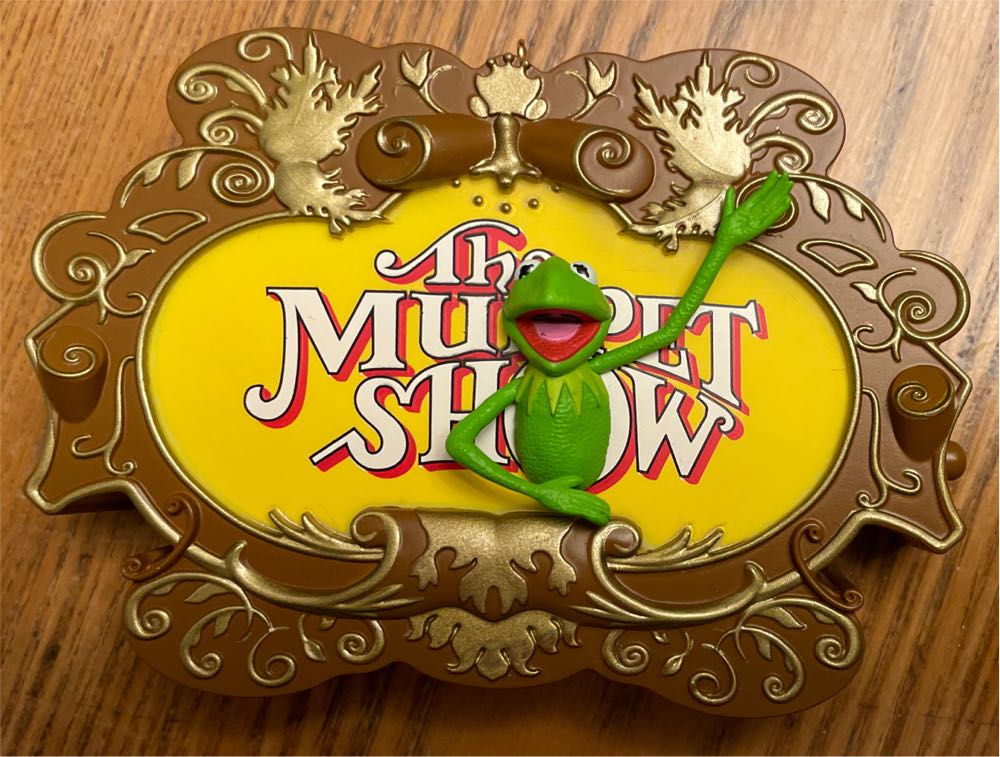 The Muppet Show - Muppets (The Muppet Show) ornament collectible [Barcode 763795590117] - Main Image 3