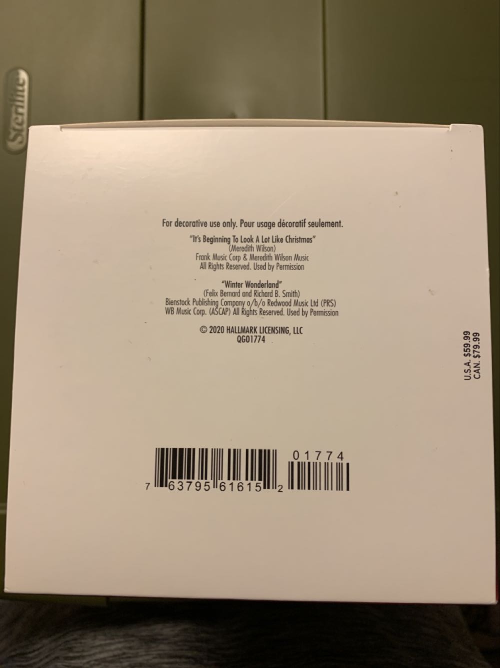 Christmas Cabin - Magic Light, Sound, & Motion (Christmas Cabin And Snow) ornament collectible [Barcode 763795616152] - Main Image 3