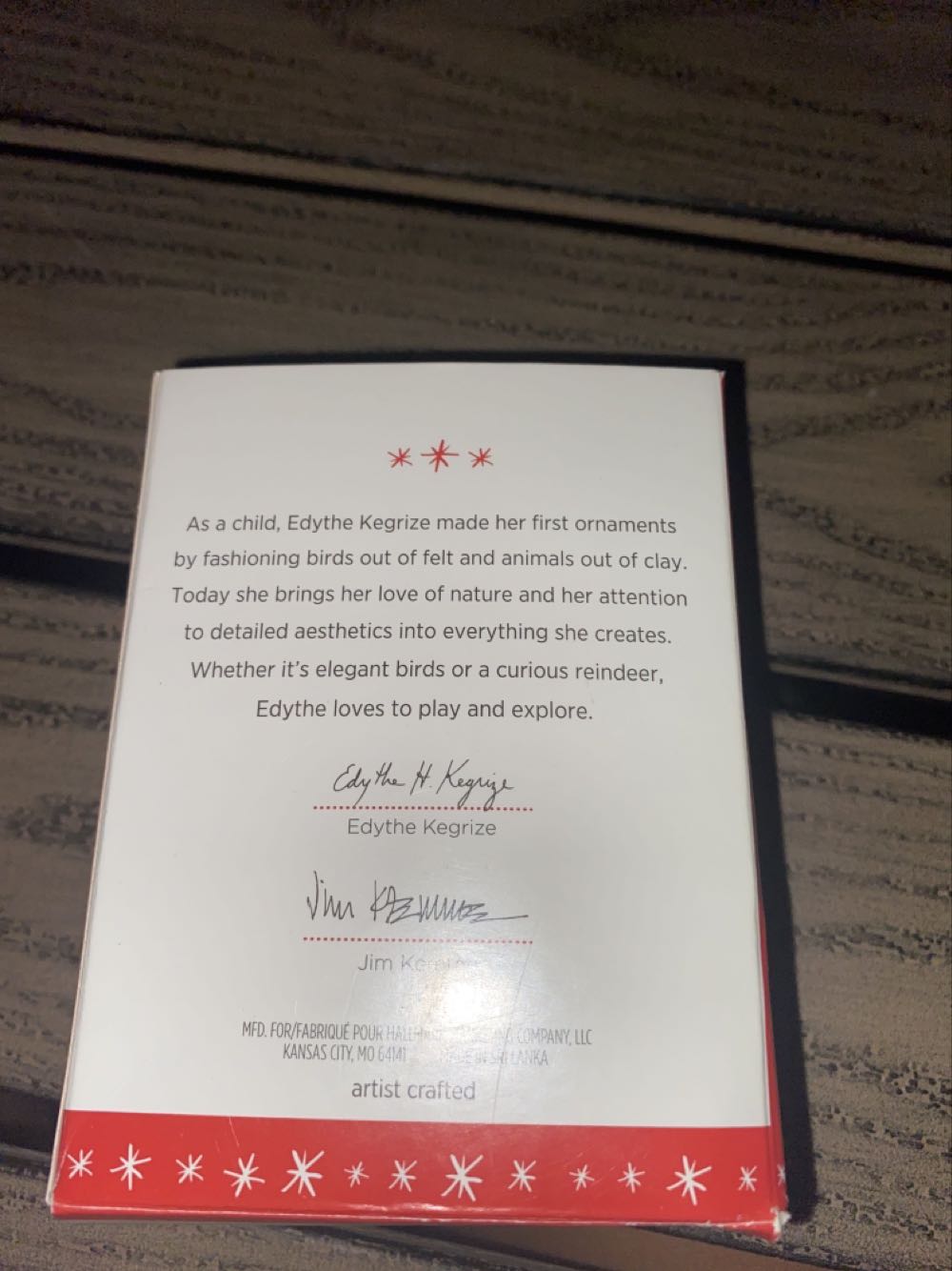 Merry Max - The Secret Life Of Pets - Hallmark Keepsake (Animated Movies and Shows) ornament collectible [Barcode 763795613243] - Main Image 3