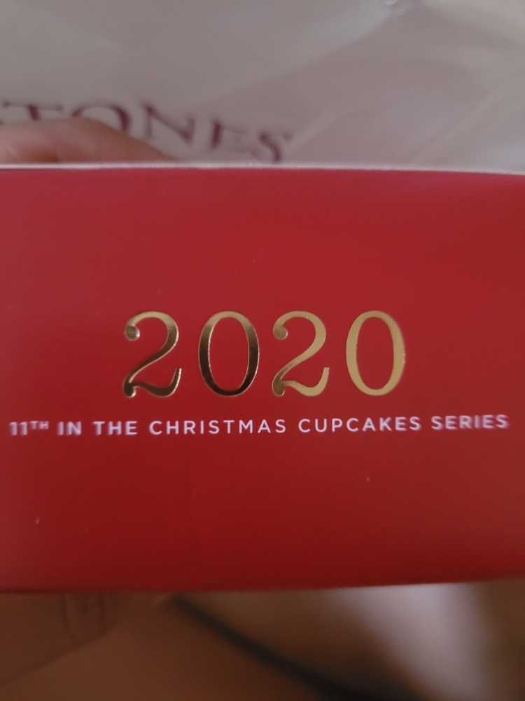 #11 Gingerbread Cutie - Christmas Cupcakes (Sweets) ornament collectible [Barcode 763795551798] - Main Image 2