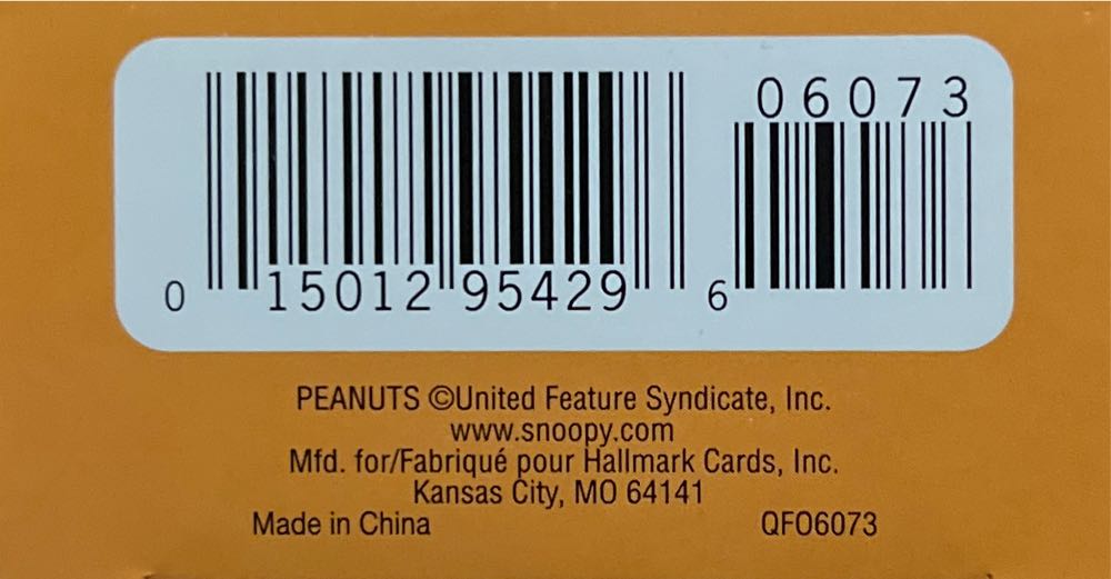 ITGP Lucy - It’s the Great Pumpkin, Charlie Brown - It’s the Great Pumpkin, Charlie Brown (Halloween - Peanuts) ornament collectible [Barcode 015012954296] - Main Image 3