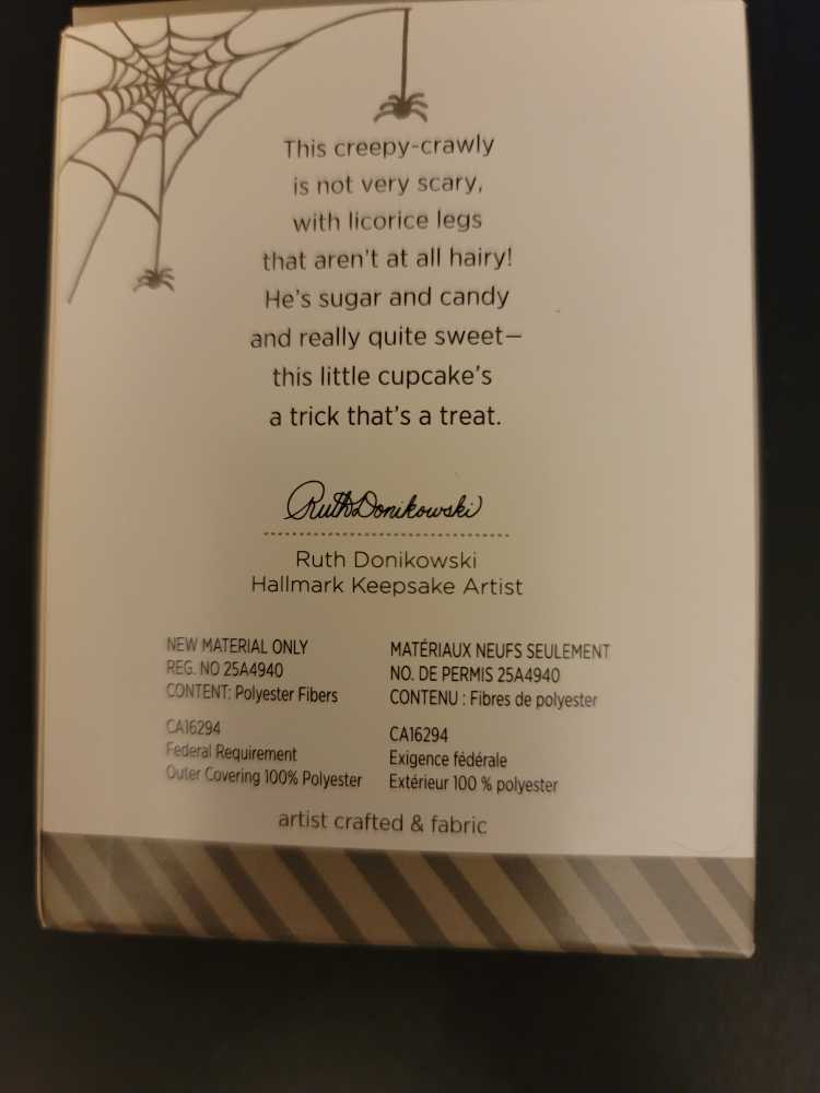 Halloween Collection Itsy Bitsy Cupcake - Halloween Food (Halloween) ornament collectible [Barcode 795902429553] - Main Image 2