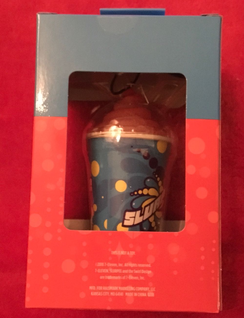 Slurpee Of The Season - Wild Cherry - Josh (7-11 Edition) ornament collectible [Barcode 763795490295] - Main Image 2