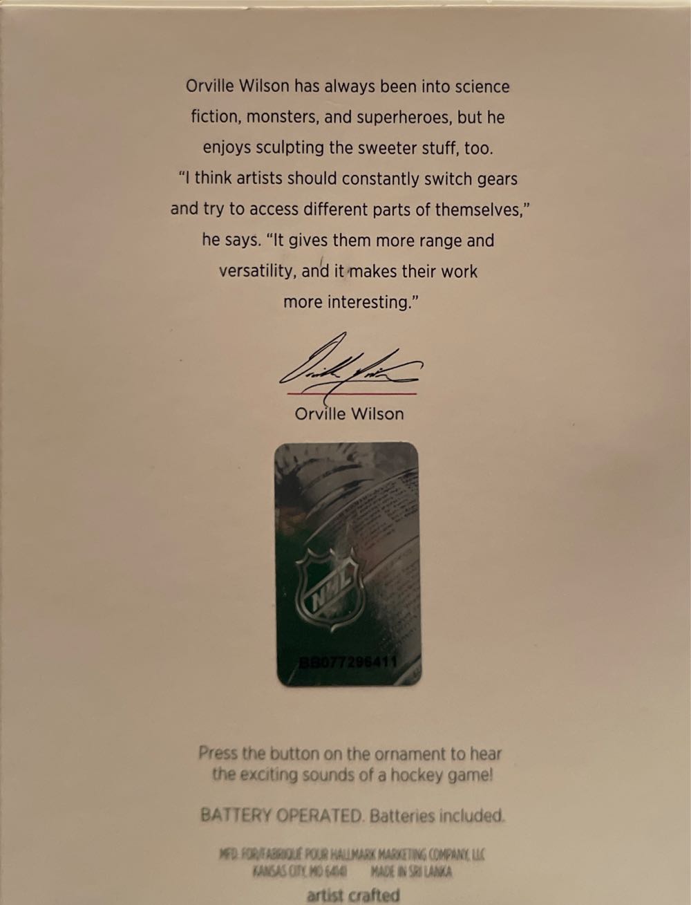 Chicago Blackhawks - NHL Collection (NHL) ornament collectible [Barcode 763795519866] - Main Image 2