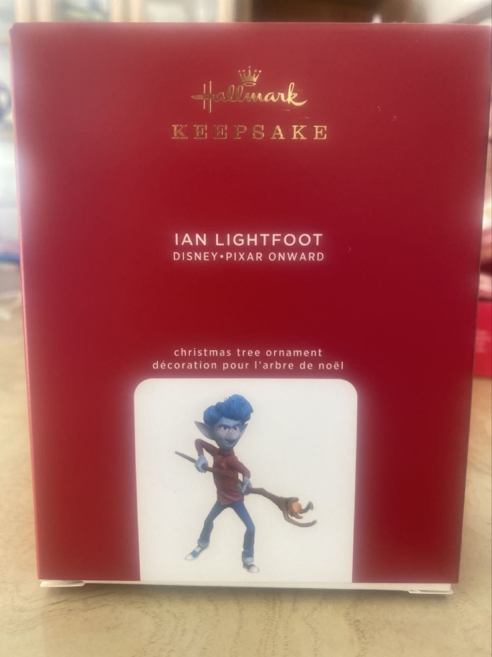 Green & Gold paneled pointed drop with flowers 