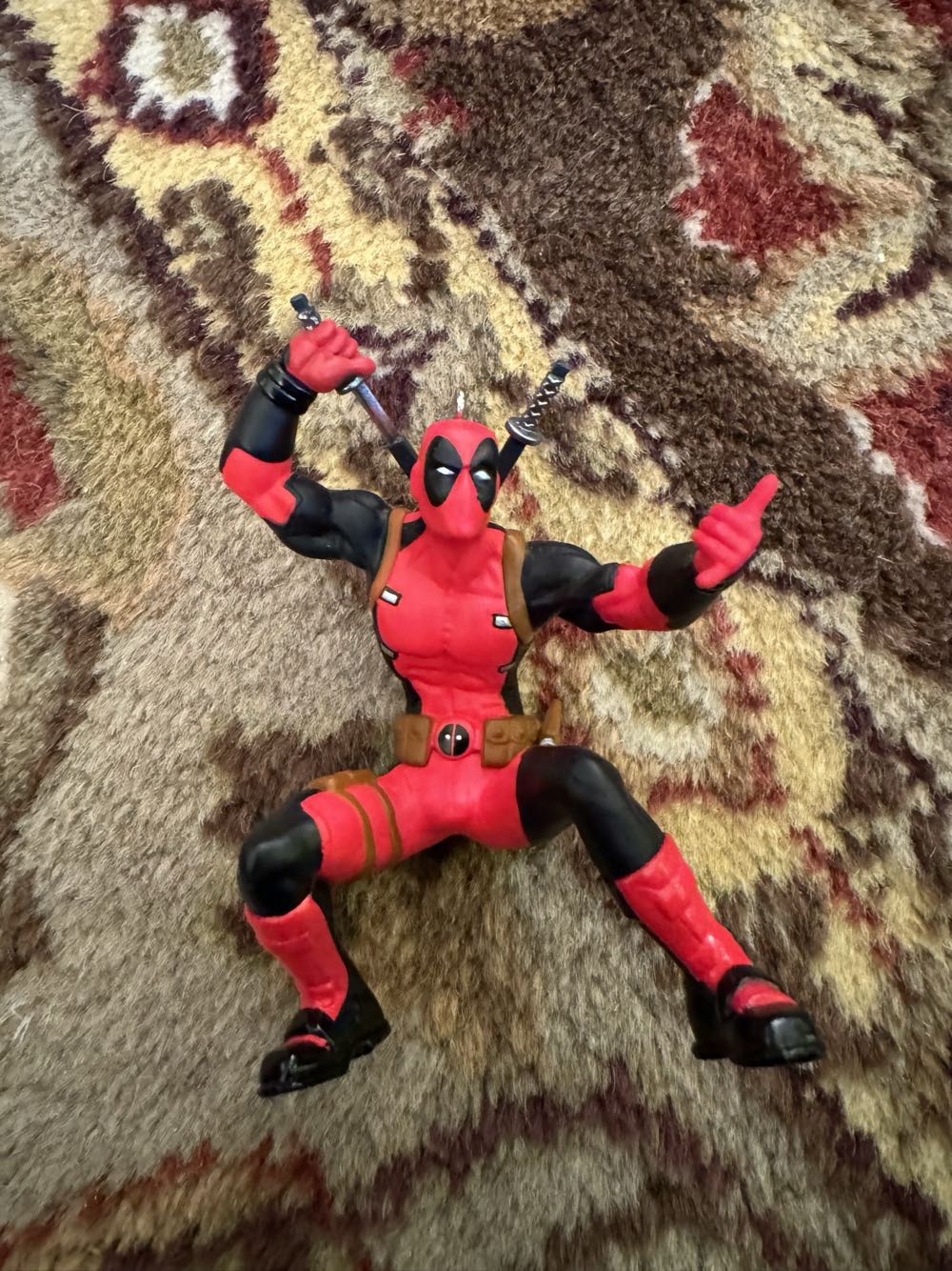 Deadpool - Disney (Marvel) ornament collectible [Barcode 763795631933] - Main Image 3