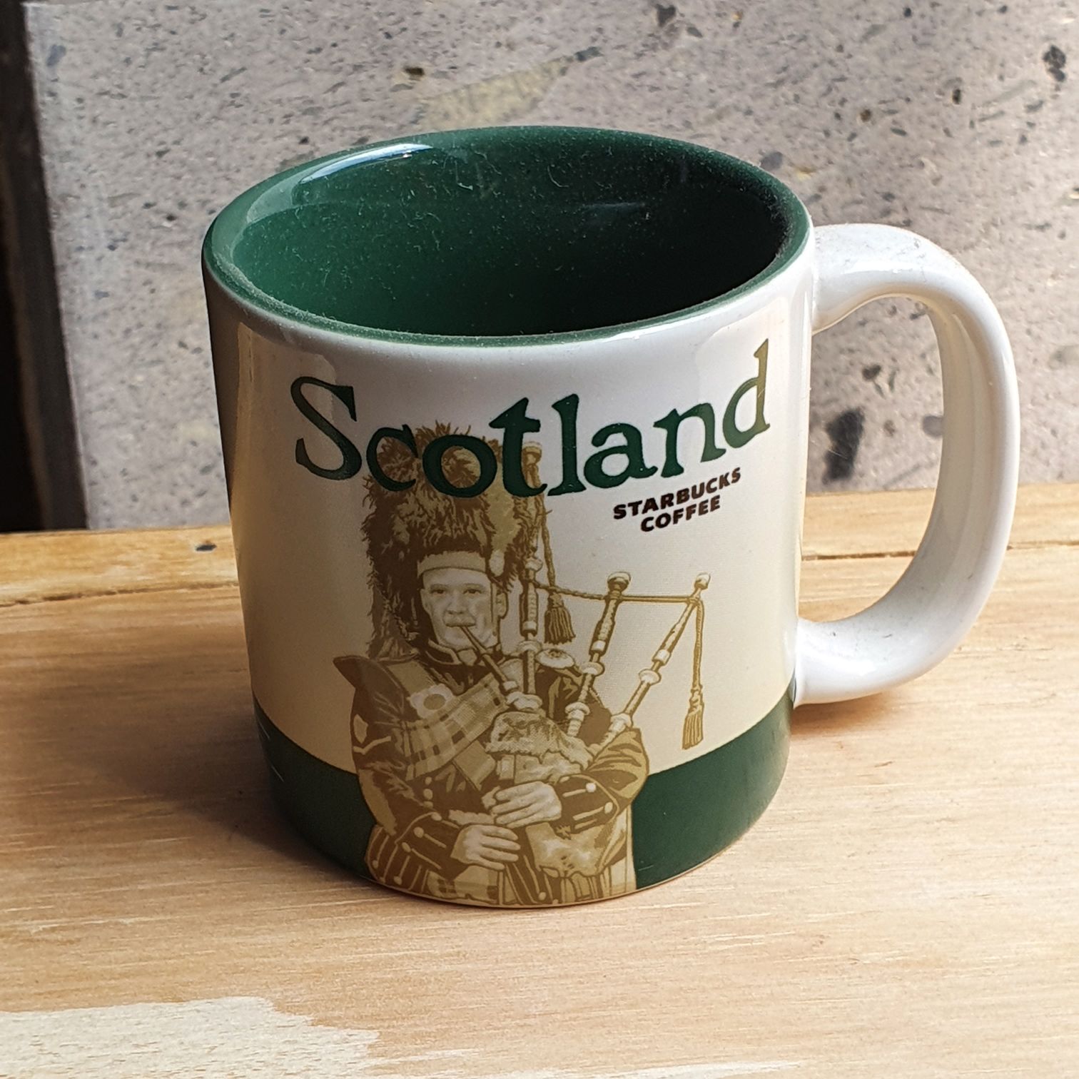 Friends  Central Perk Couch