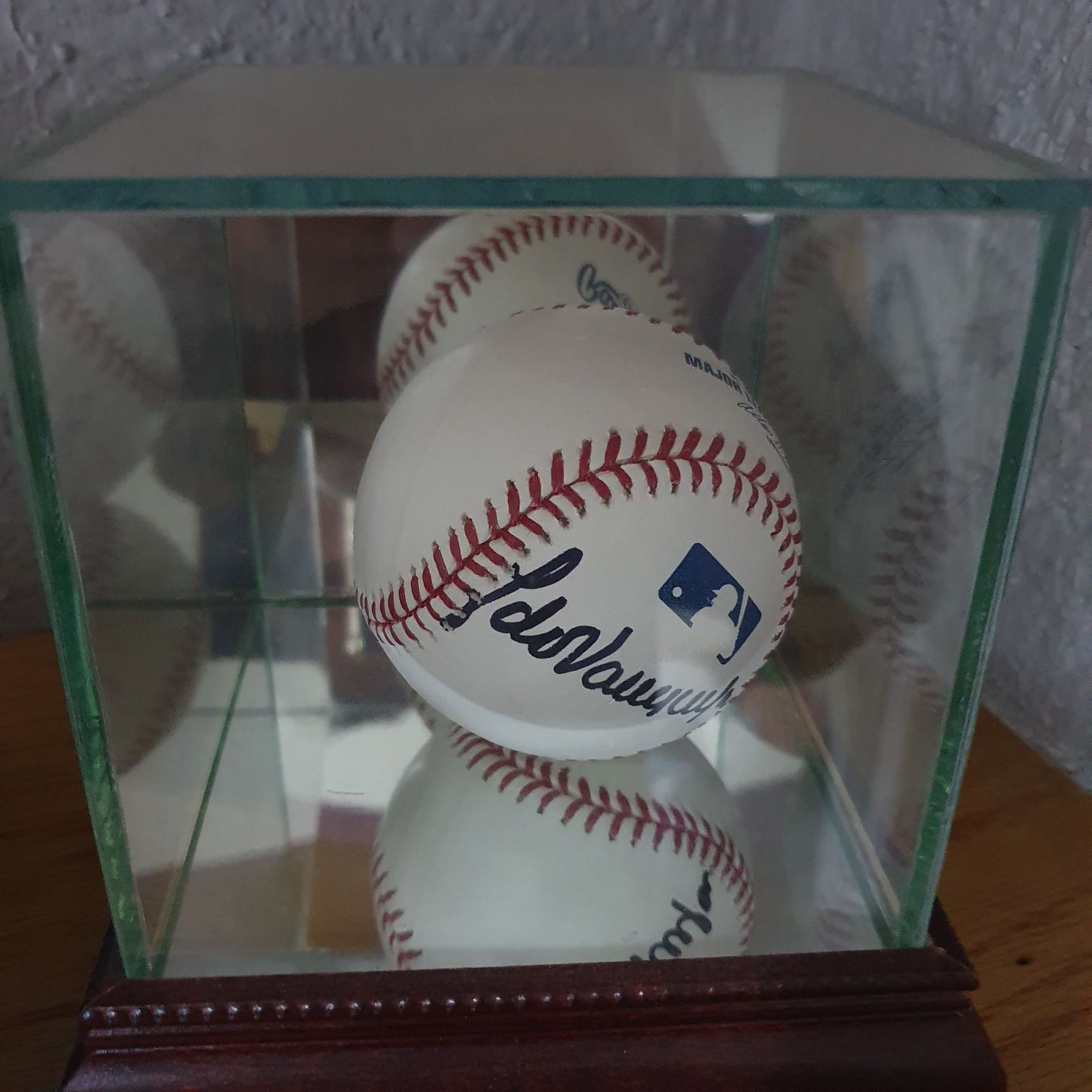 Pelota Autografiada Fernando Valenzuela - Autografiada (Autografiada) ornament collectible - Main Image 1