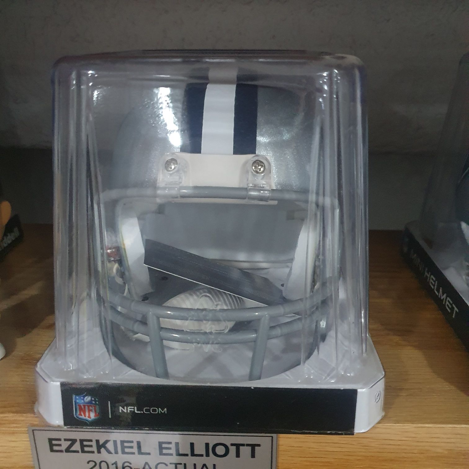 Casco Autografiado Ezekiel Elliott - Autografiada (Autografiada) ornament collectible - Main Image 2
