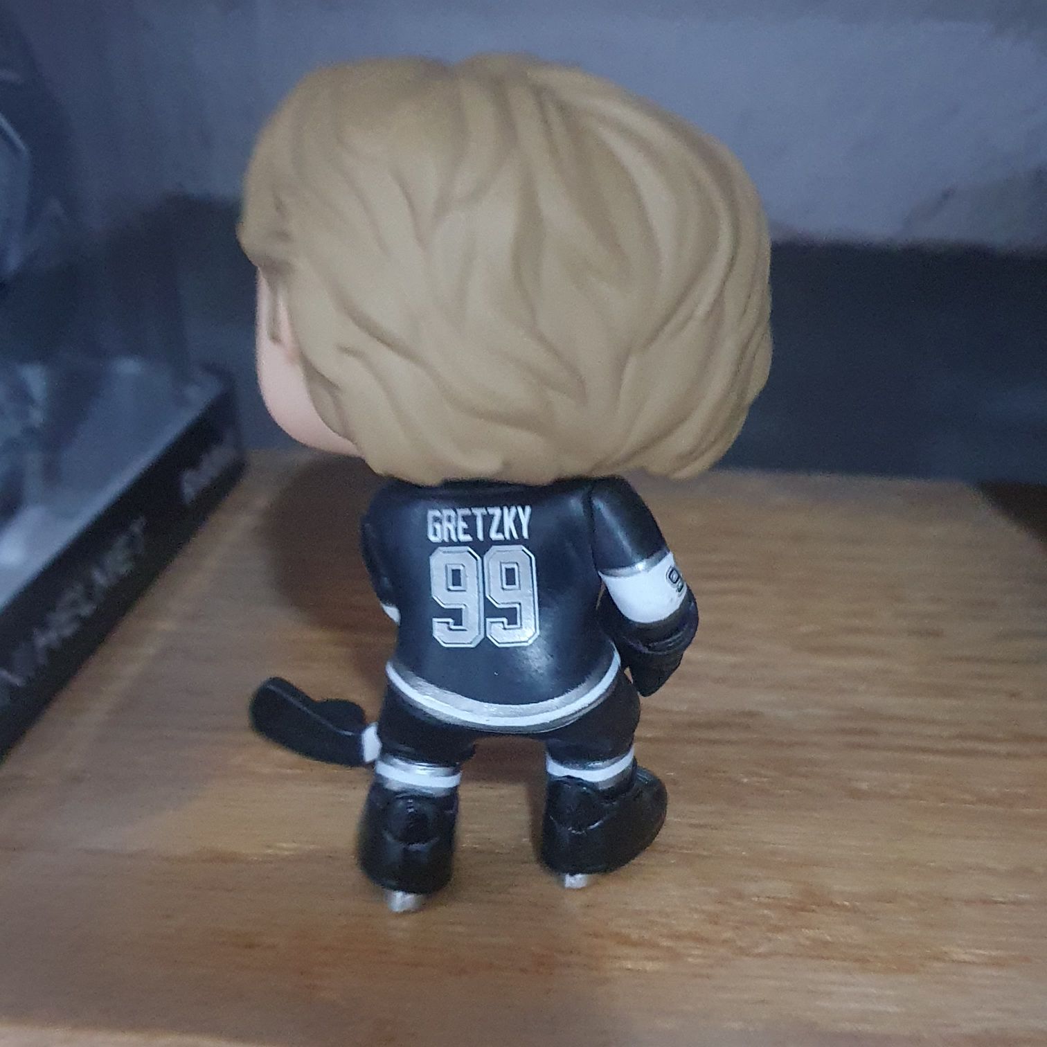 Gretzky - Hockey (Funko) ornament collectible - Main Image 2
