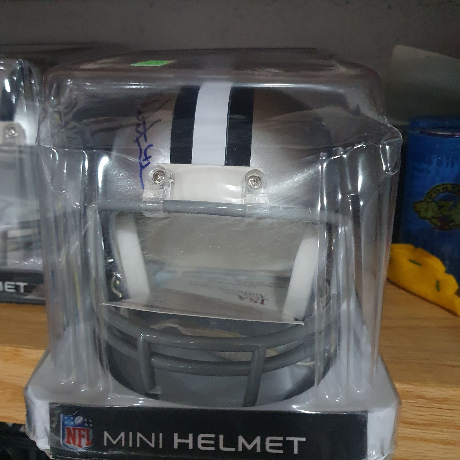 Casco Autografiado Charlie Waters - Autografiada (Autografiada) ornament collectible - Main Image 2