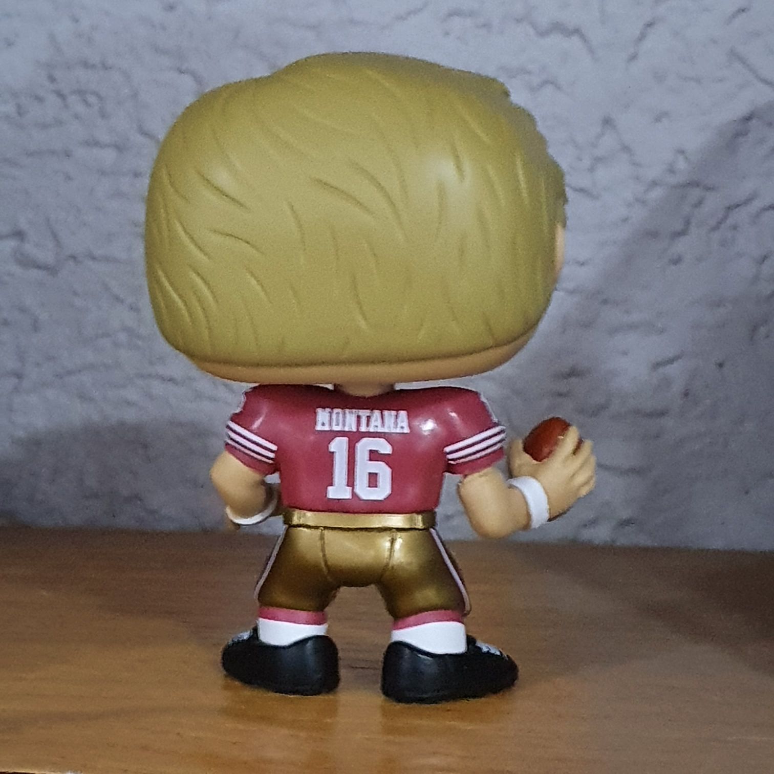 Joe Montana - NFL (Funko) ornament collectible - Main Image 2